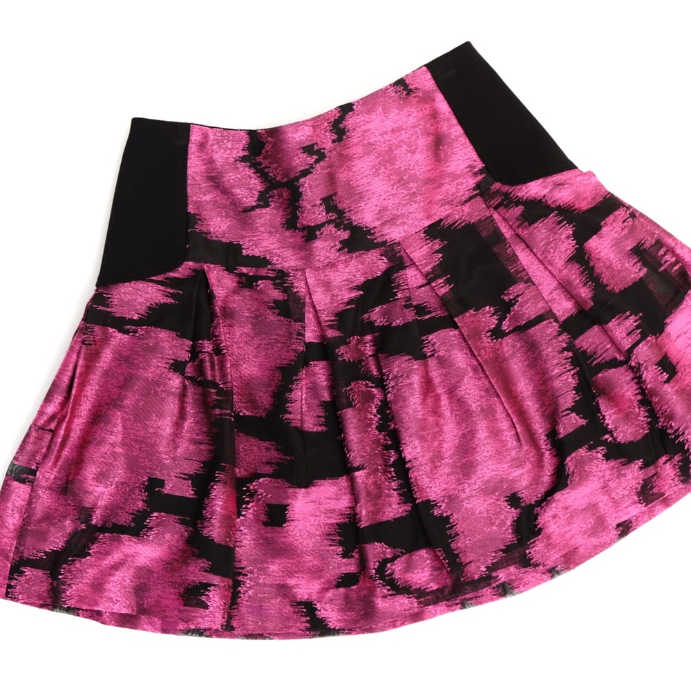 NWOT Dianne Von Furstenberg Mini Skirt